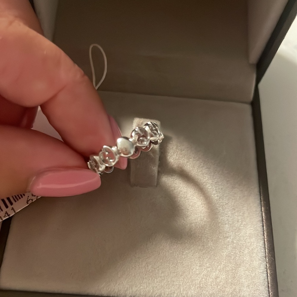 Gucci white gold interlocking ring - Picture 3 of 5